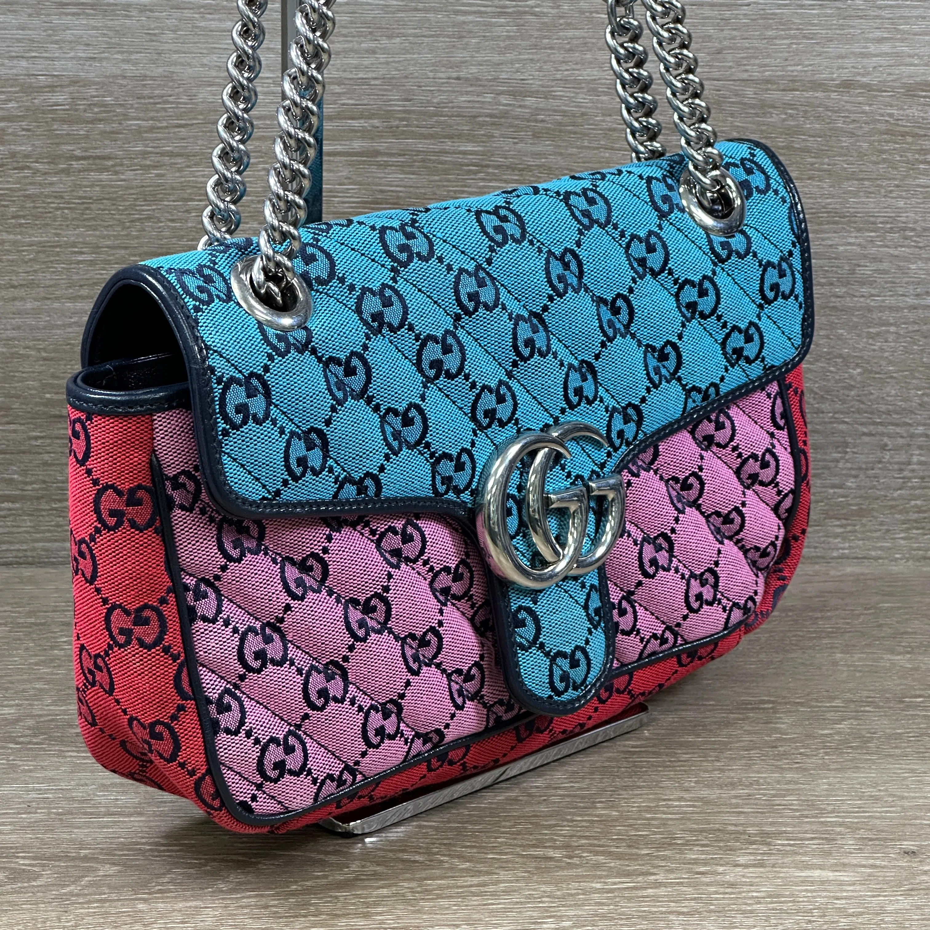 Gucci GG Canvas Small Marmont Shoulder Bag - Multicolor