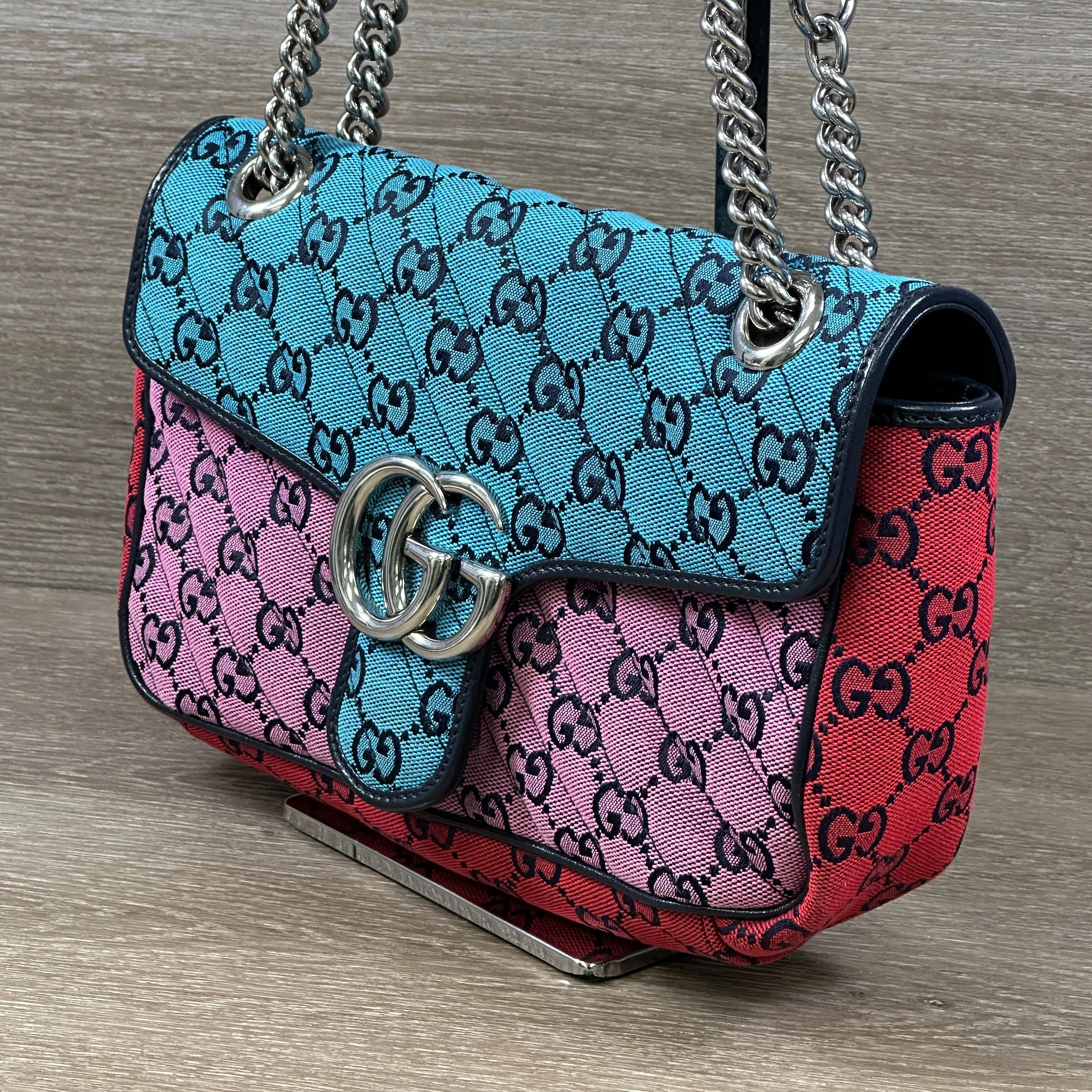 Gucci GG Canvas Small Marmont Shoulder Bag - Multicolor