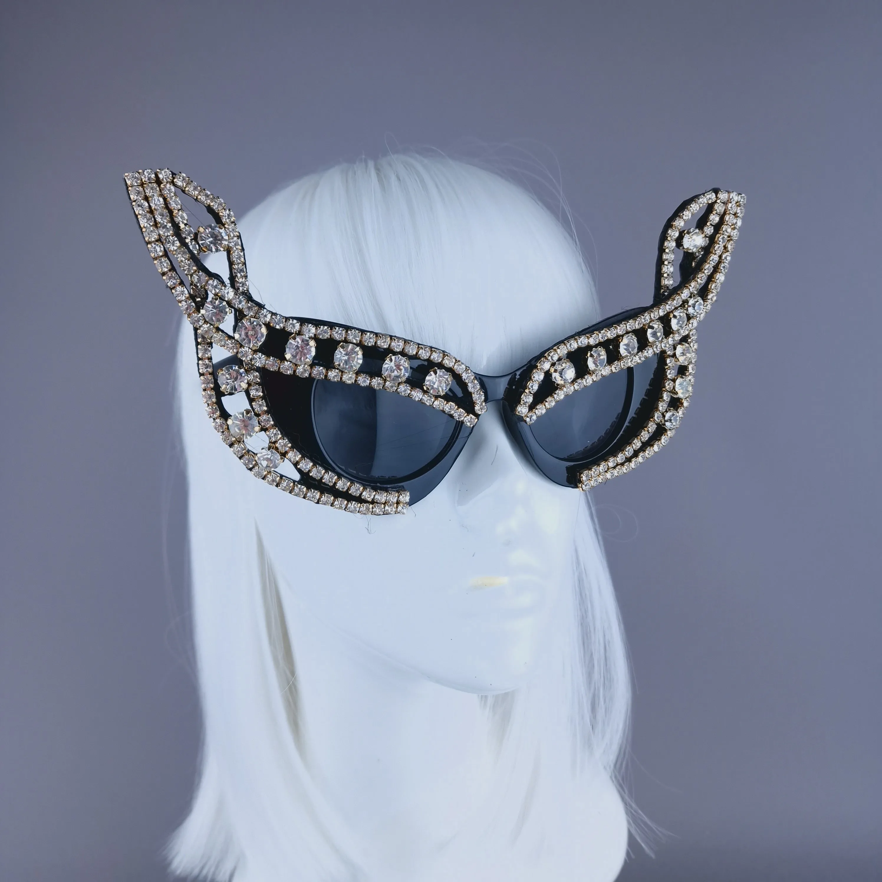 "Dramatique" Black Cats Eye & Jewel Sunglasses