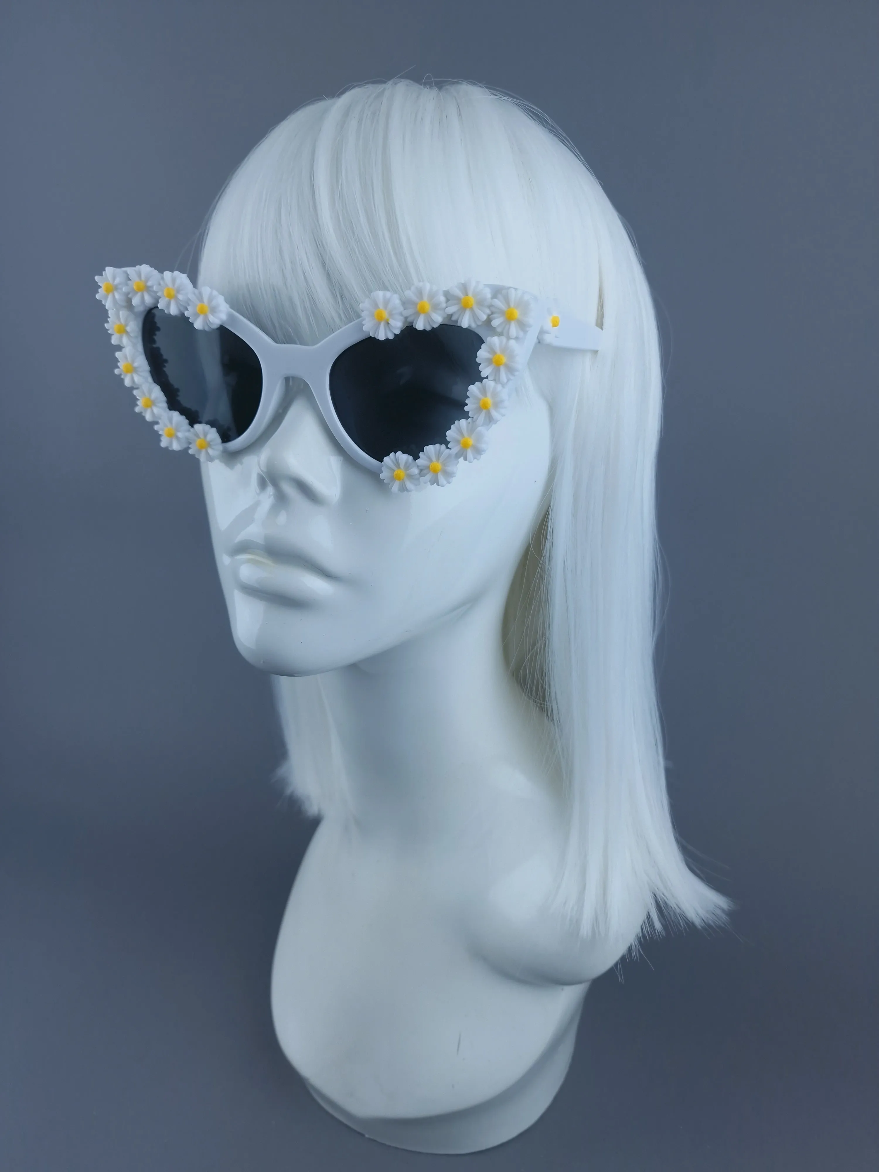 SAMPLE! Daisy Cateye Sunglasses