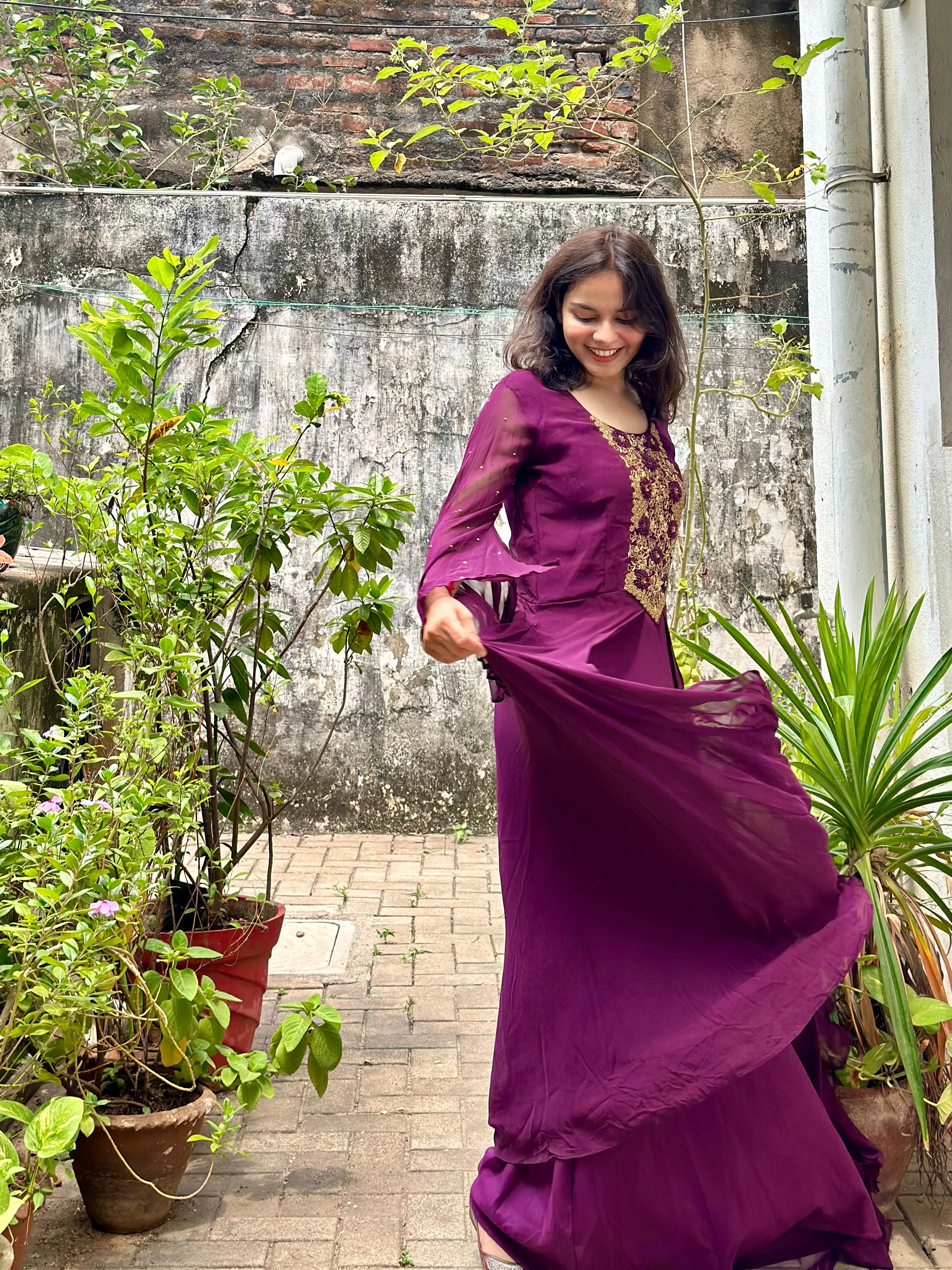 STYLISH INDOWESTERN GOWN